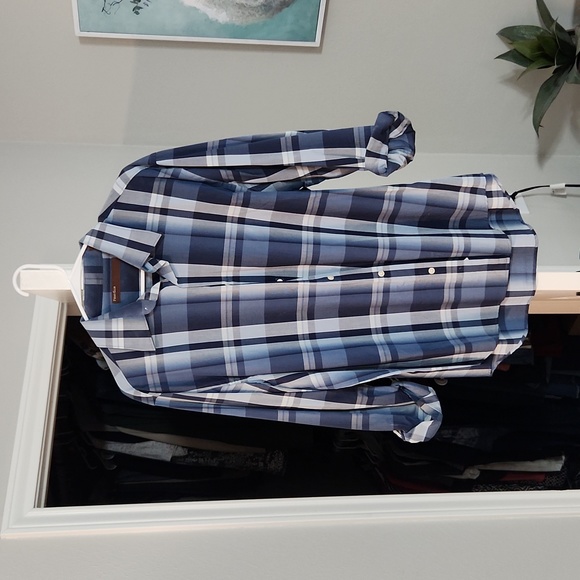 Perry Ellis men's dress shirt size L Blue - Picture 1 of 2